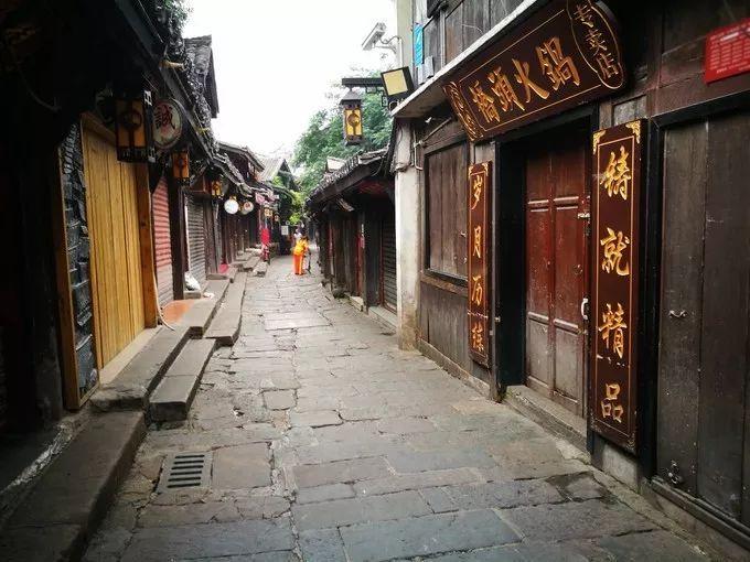 昔日石油城 今朝满眼春——资源型城市甘肃玉门的转型之路